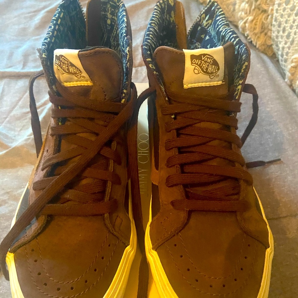 Women’s vans hi top